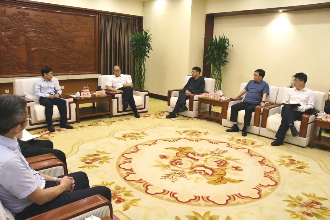 王志清与东华工程科技股份有限公司客人座谈
